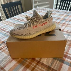 Yeezy Boost 350 v2 Beluga